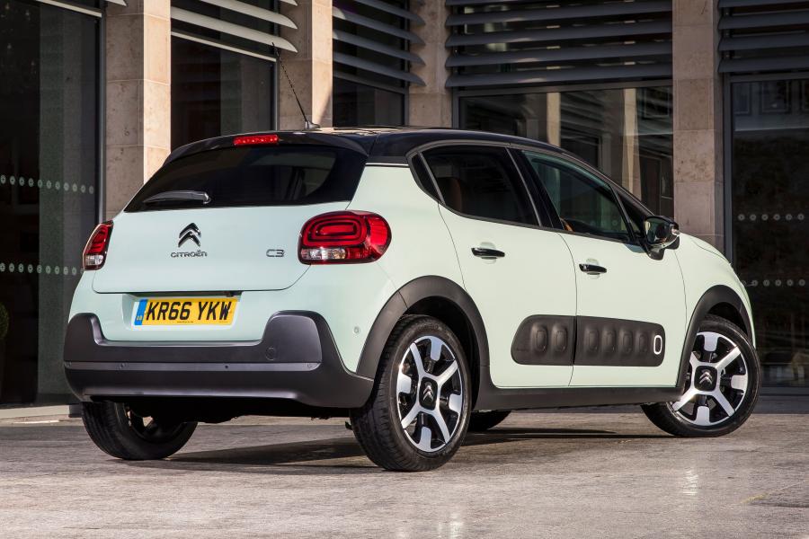  Citroen C3 2016 года  (UK) (фото 13 из 28)